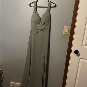 Chic Olive Maxi Dress